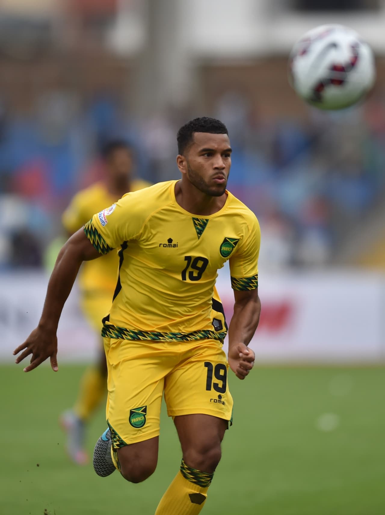 19. Adrian Mariappa - El lateral derecho del Crystal Palace sufrió con las incursiones de Andrés Guardado por su banda, incluyendo el primer gol aunque se mostró peligroso al agregarse al ataque. Calificación: 7.