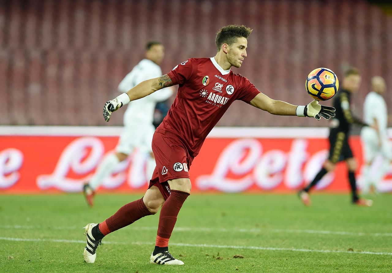 Leandro Chichizola (U.D. Las Palmas): el portero argentino, ex River Plate, dejó el Spezia para buscar triunfar en España con el equipo de Gran Canarias.