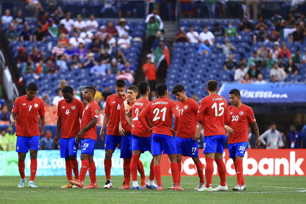 Honduras vino de atrás para derrotar en tanda de penaltis a Costa Rica y quedarse con el tercer lugar en la Nations League.