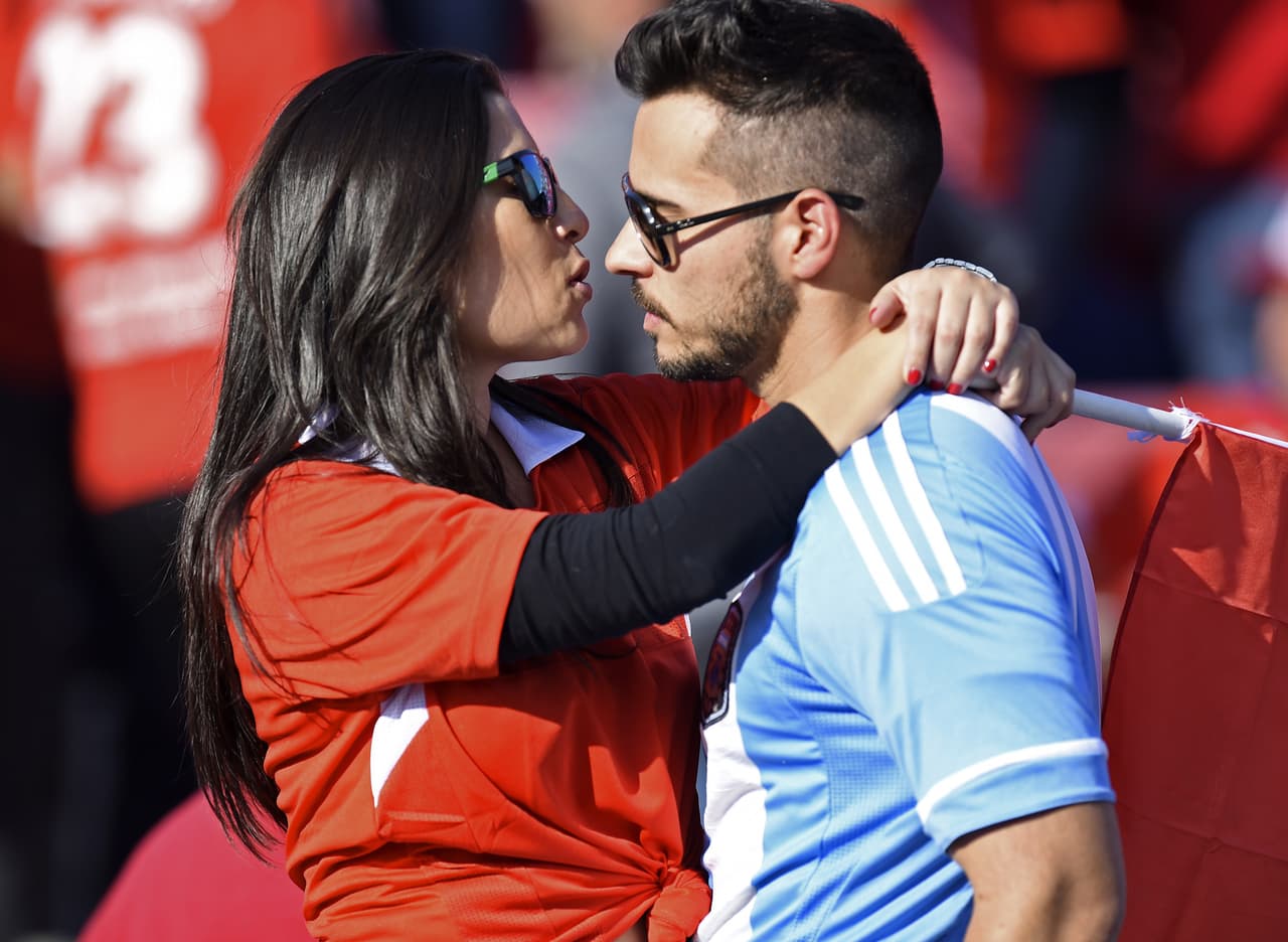 La belleza andina se hizo presente en las tribunas del Estadio Nacional para apoyar a la Roja en el sueño de ganar la Copa América.