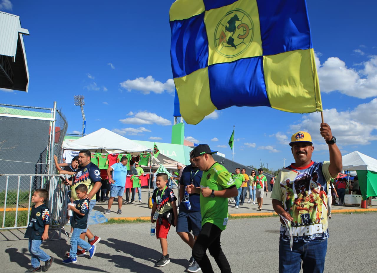 Los aficionados de ambas escuadras de dan cita en el Estadio Olímpico Benito Juárez para disfrutar de un ambiente sin igual.