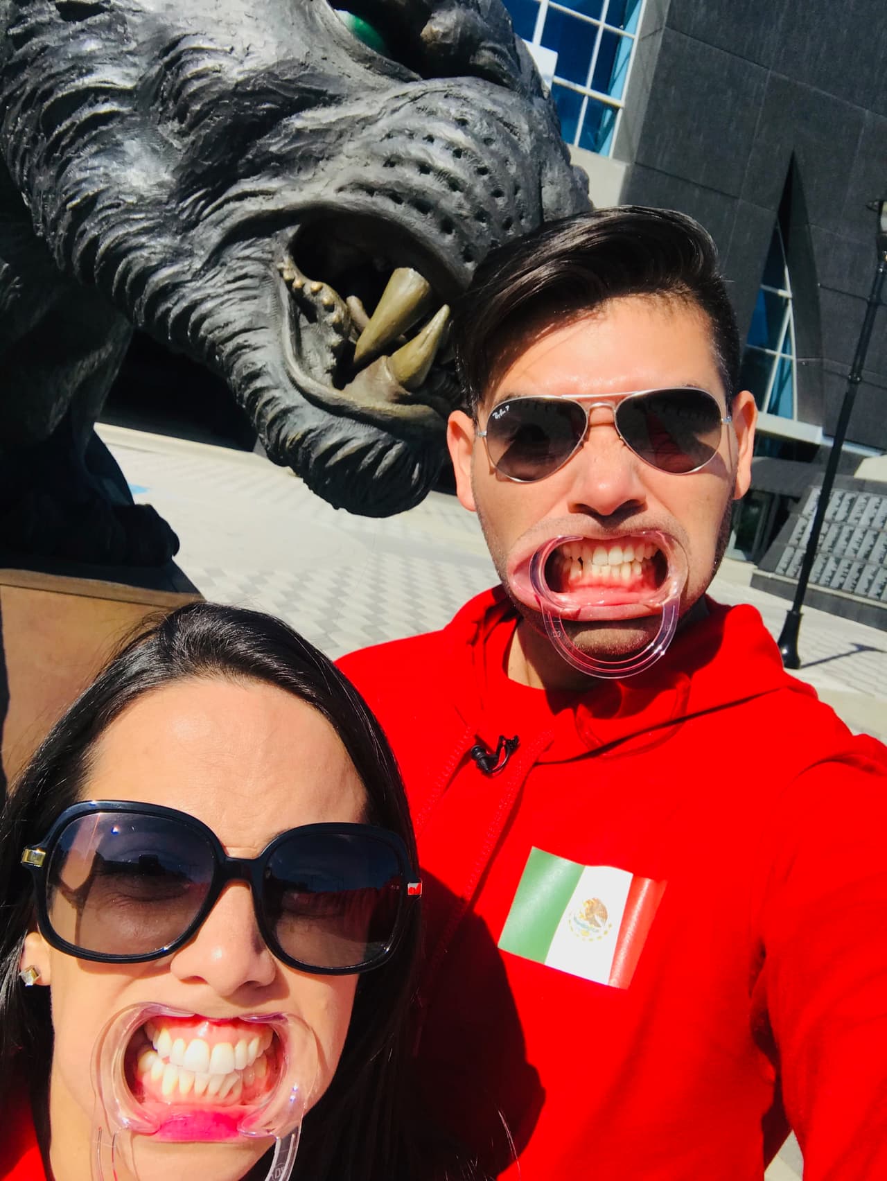 Charlotte vivió el colorido del capítulo 6 de 'La Carrera' por la Copa Oro, una competencia donde las parejas en busca del boleto a la Final del certamen aprovecharon para divertirse.