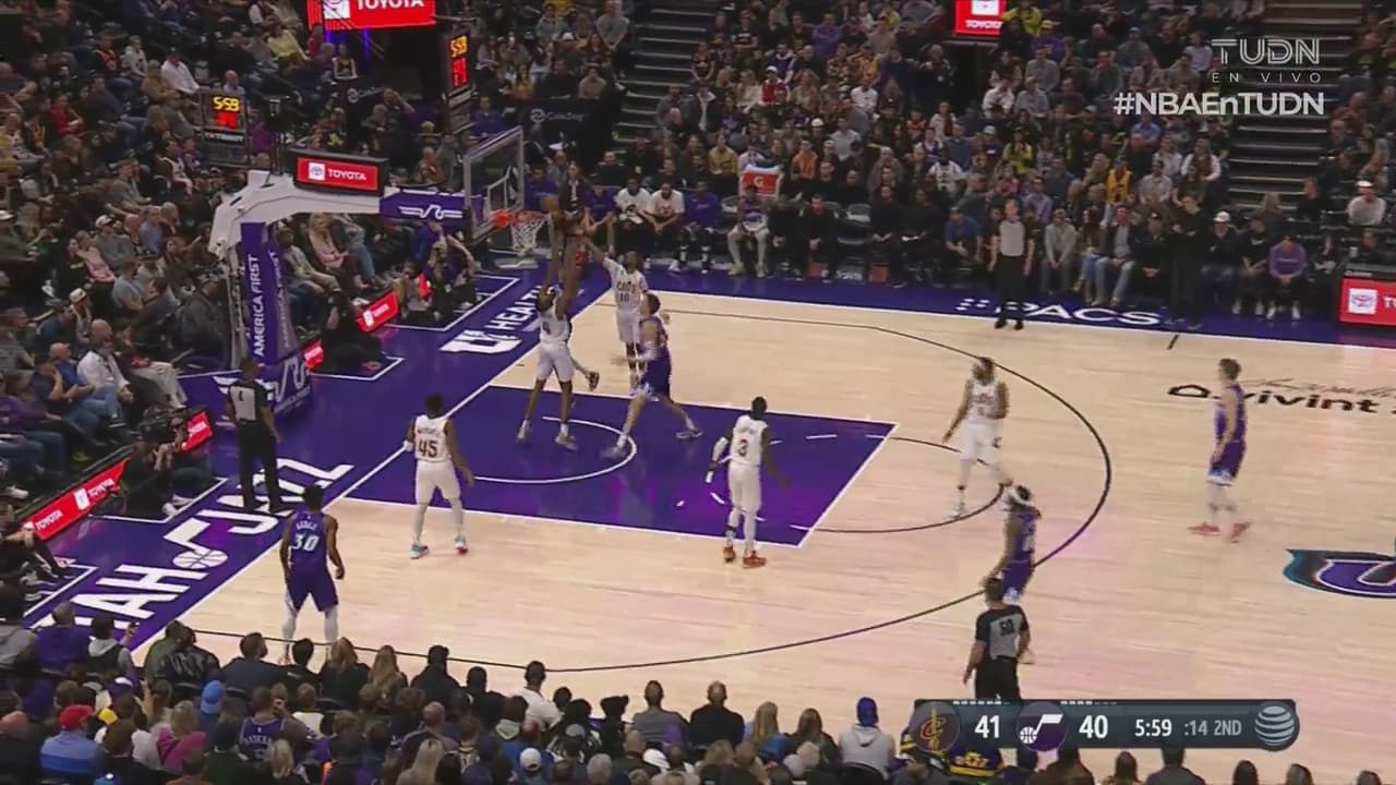 ¡Espectacular! Gran jugada de Alexander-Walker y Jazz le da la vuelta