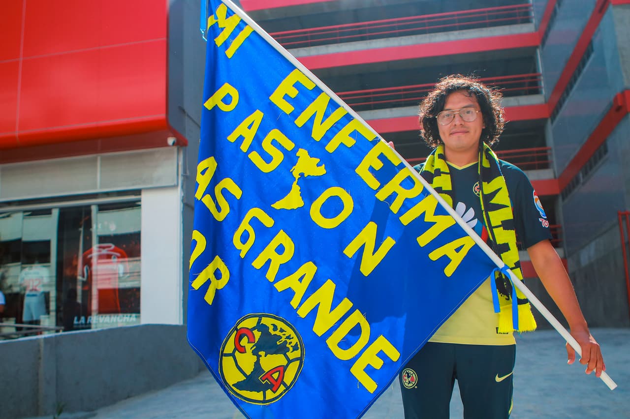 La alegría y el color de los hinchas de Toluca y América se tomaron el estadio Nemesio Diez en medio de la fiesta de la Jornada 15 del Clausura 2019 en la Liga MX, en medio de la celebración del Mes del Niño.