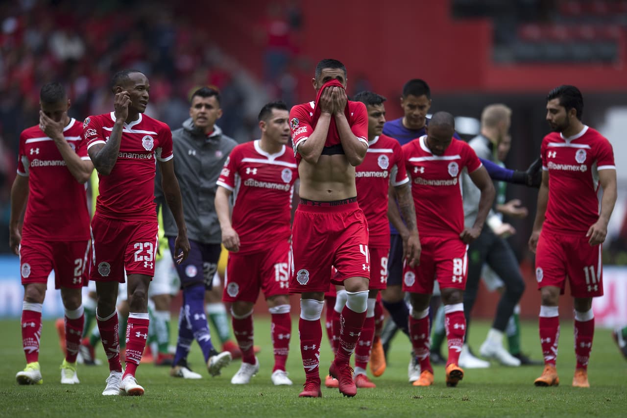 Toluca se fue al descanso abajo en el marcador contra un León que daba un golpe de autoridad.