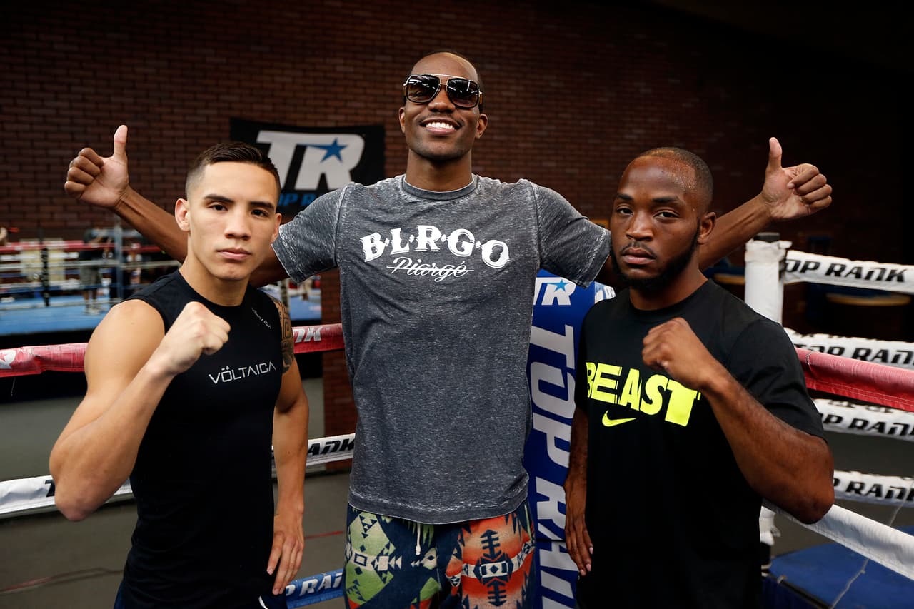 Oscar Valdez, Chria Avalos, Aaron Prior y Jesse Hart enseñaron sus armas y demostraron que están listos para sus combates del próximo 11 de septiembre.