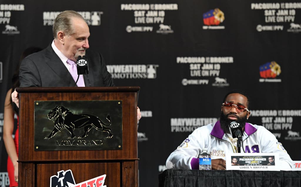 El retador estadounidense se soltó de la boca cuando tomó la palabra porque Broner se siente despreciado por los rumores de una supuesta revancha entre el filipino y Floyd Mayweather Jr.