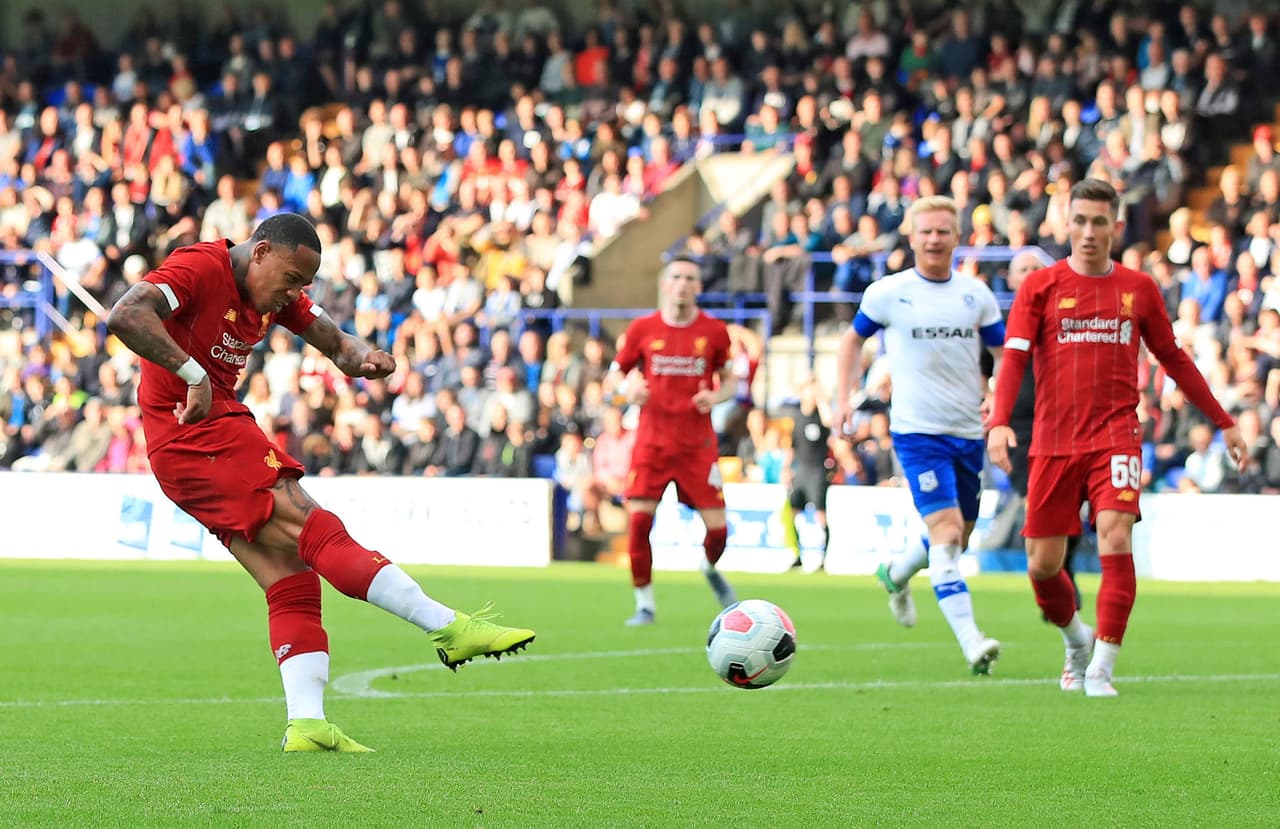 <b>Nathaniel Clyne (Liverpool)</b>
<br>Posición: Defensa
<br>Edad: 29
<br>Valor actual: 8 MDE