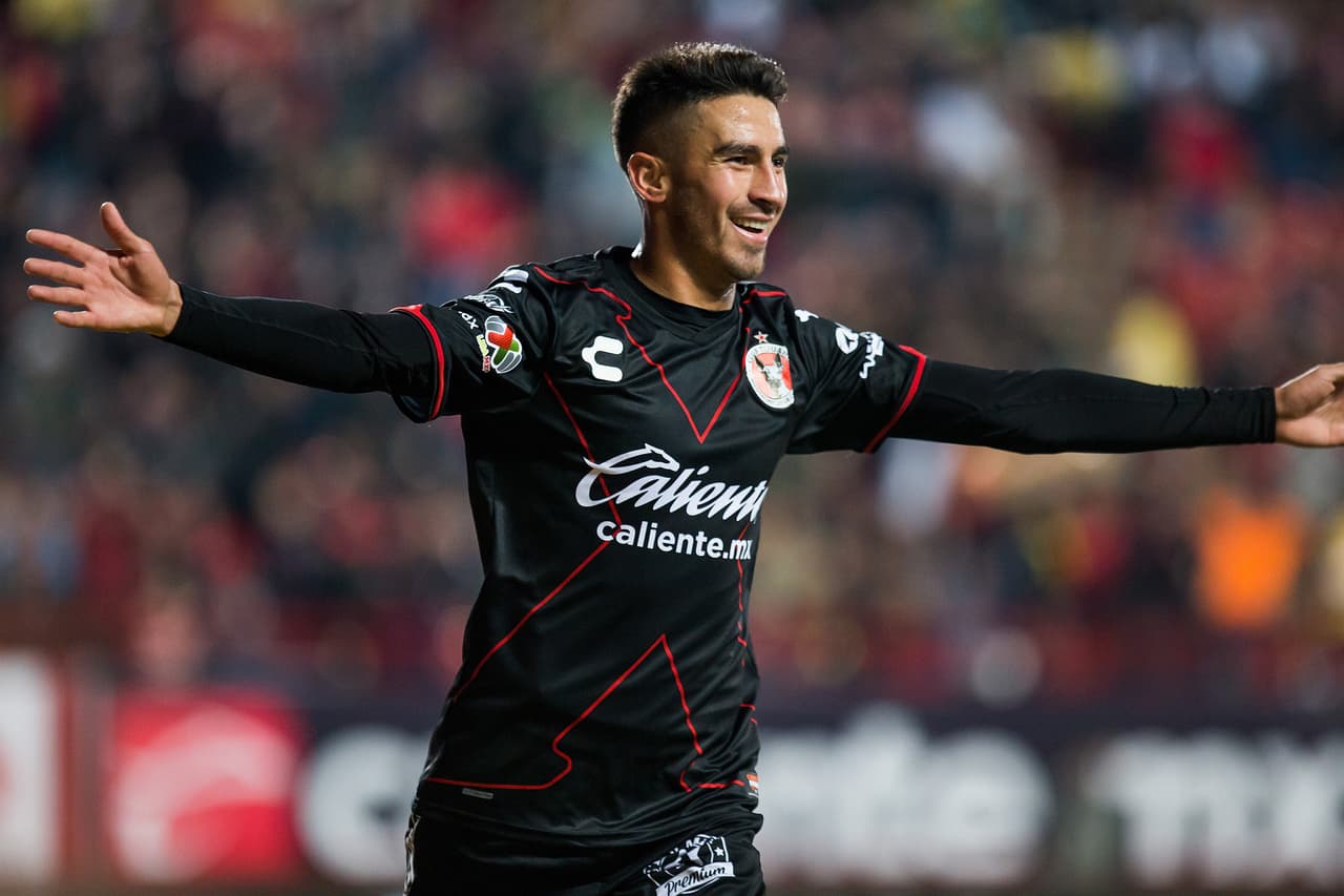 Action photo during the match Tijuana vs Puebla, Corresponding to Day 4 of the Closing Tournament 2018 of Liga BBVA Bancomer MX, at Caliente Stadium. Foto de accion durante el partido Tijuana vs Puebla, Correspondiente a la Jornada 4 del Torneo Clausura 2018 de la Liga BBVA Bancomer MX, en el Estadio Caliente, en la foto: Juan Lucero celebra su gol de Tijuana 26/01/2018/MEXSPORT/Emiliano.