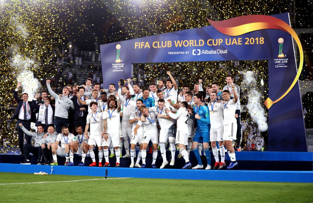 En 2018 llegó al banquillo merengue y ganó el Mundial de Clubes.
