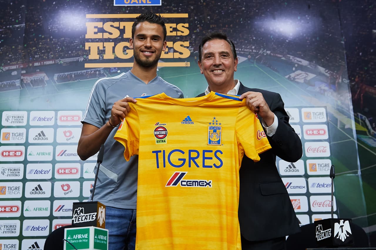 Reyes ya vistió por primera ocasión la casaca de los Felinos y portará el dorsal '18'.