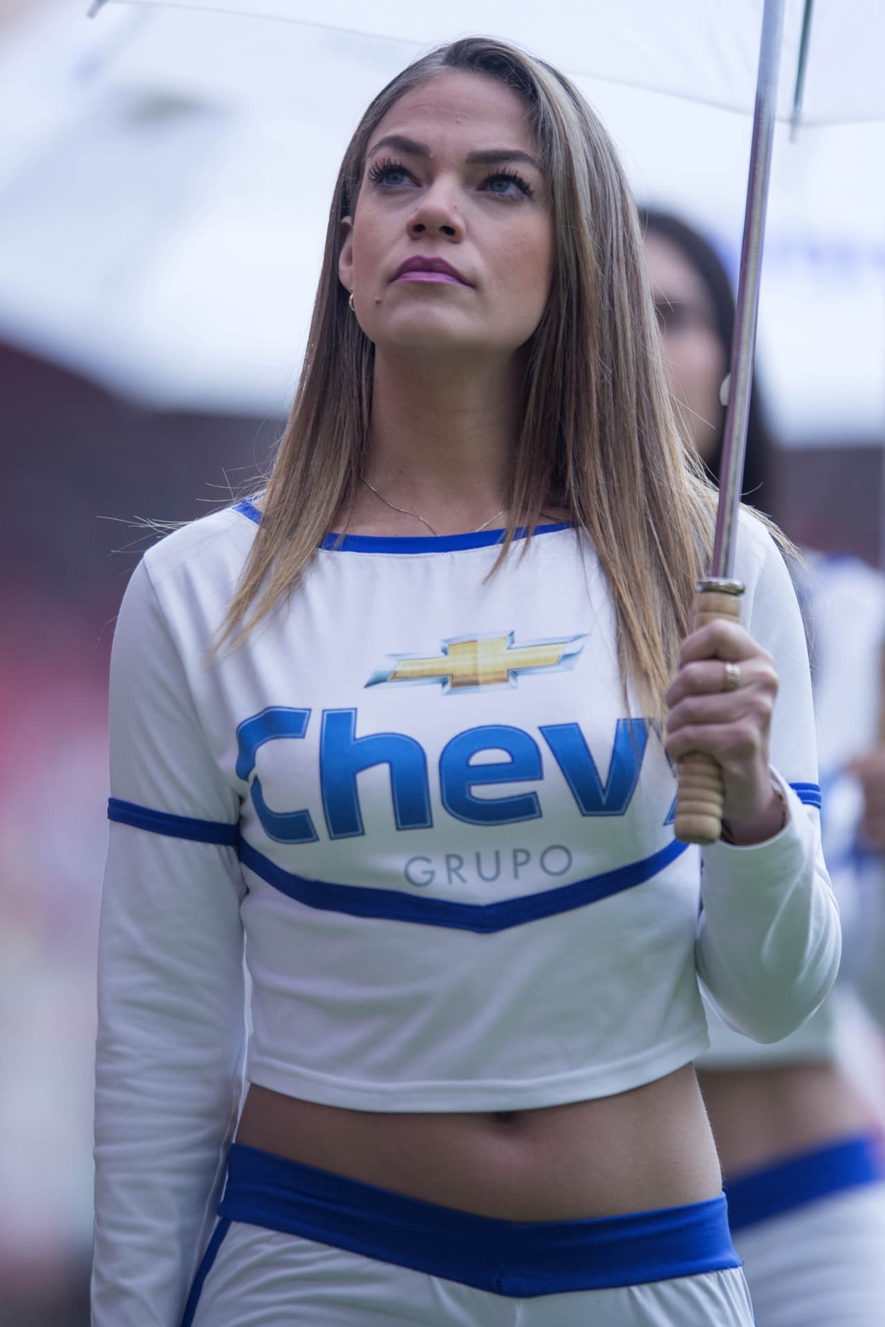 La belleza de las animadoras le dieron con su sensualidad el color a la jornada dominical en la definición de los últimos dos semifinalistas en la Liguilla del Clausira 2018.