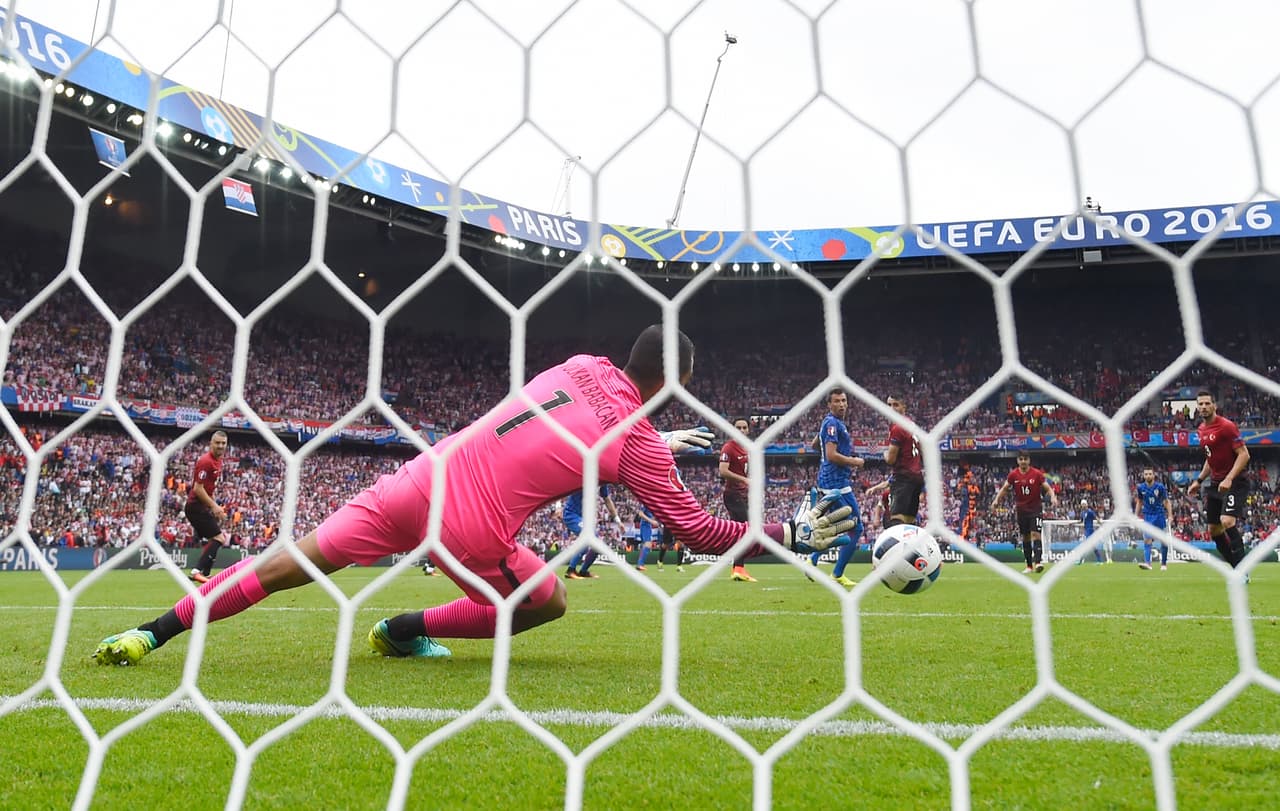 El gol de la diferencia llegaría al miuto 41 en un destello de inspiración de Luka Modric.