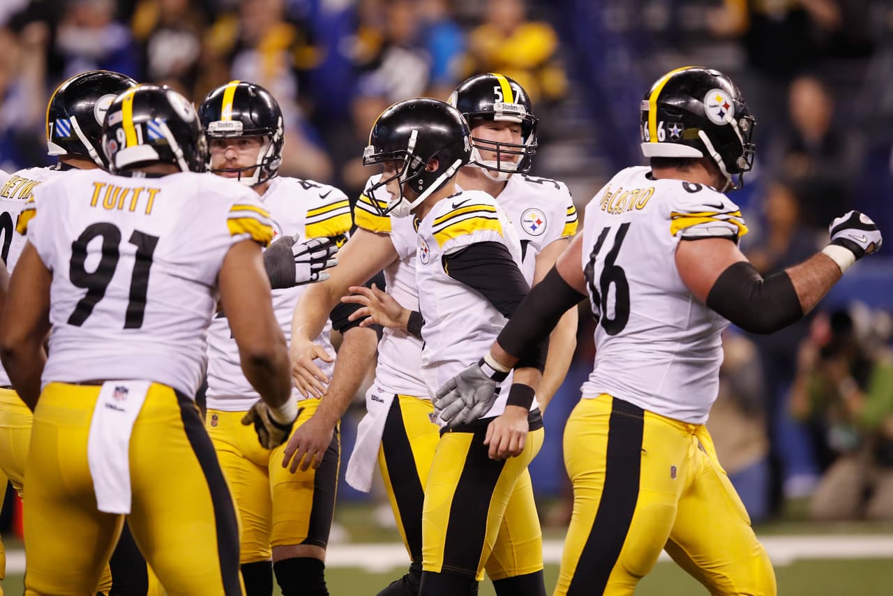Los Steelers, comandados por Ben Roethlisberger, lograron remontar 14 puntos de desventaja para superar a los Indianapolis Colts.