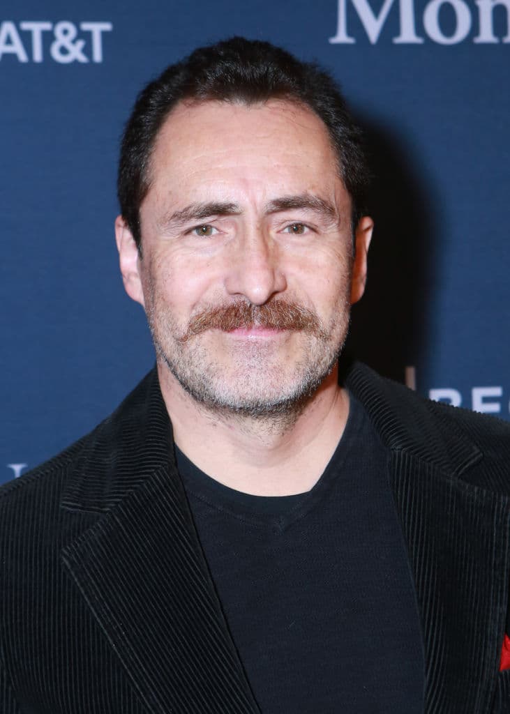 Bichir interpretará al CEO de APEX, Walter Simmons.