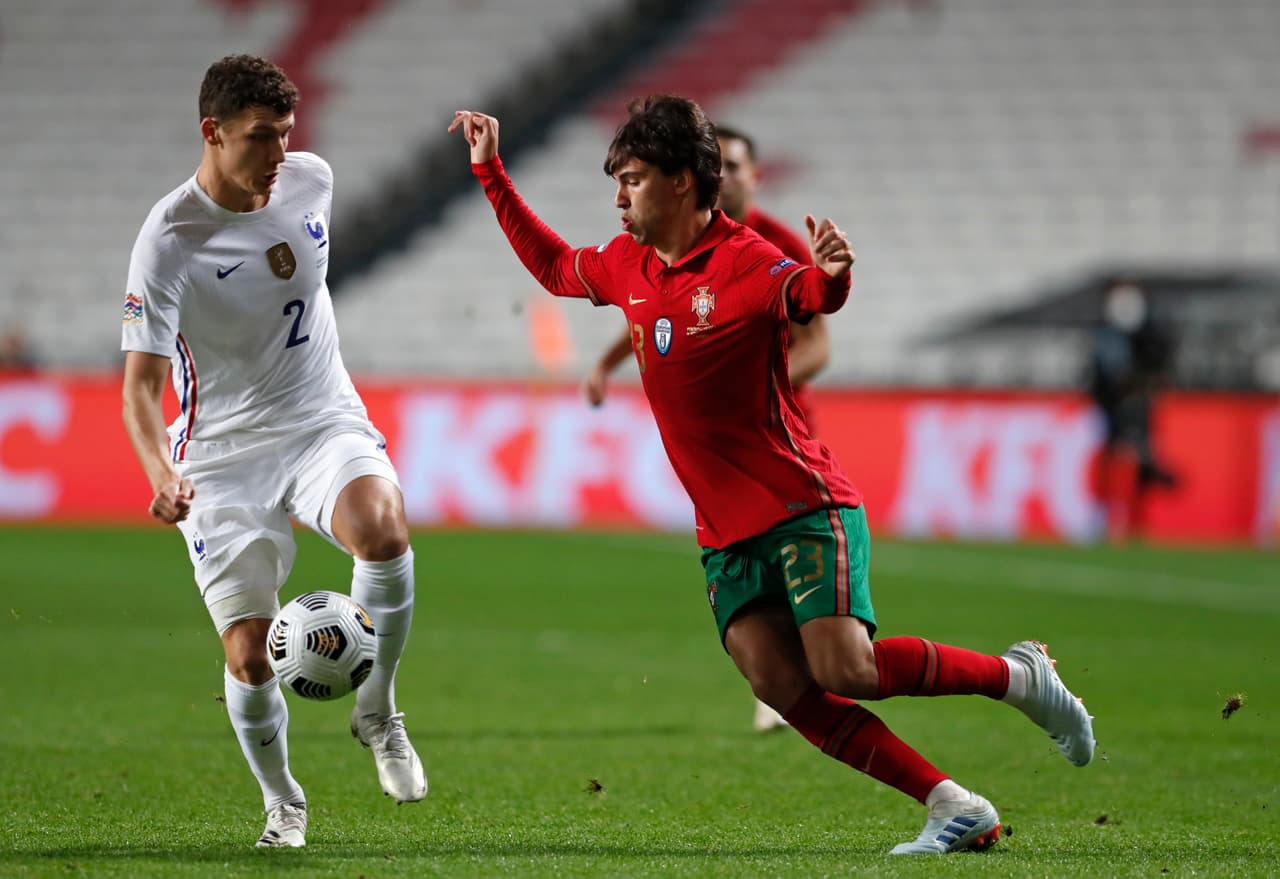 En la J5 de la competición europea, el cuadro liderado por Cristiano Ronaldo cayó por la mínima en el Estadio Da Luz. Kanté (53’) marcó el solitario gol del cotejo que mandó a Francia al liderato del Grupo 3 en la Liga A con 13 unidades; Portugal se quedó con 10 en el segundo sitio.