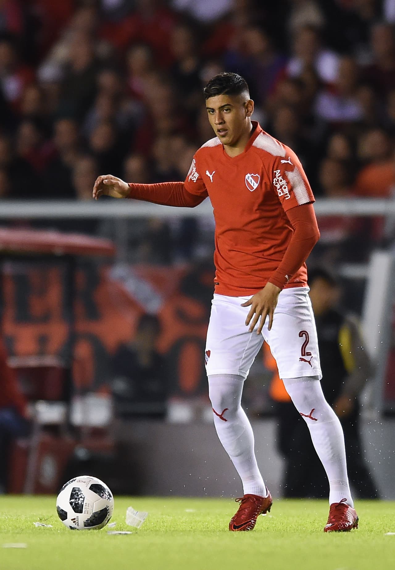 La negociación entre el América y el Independiente se ve más fácil debido a una deuda que existe por parte del equipo de Avellaneda.