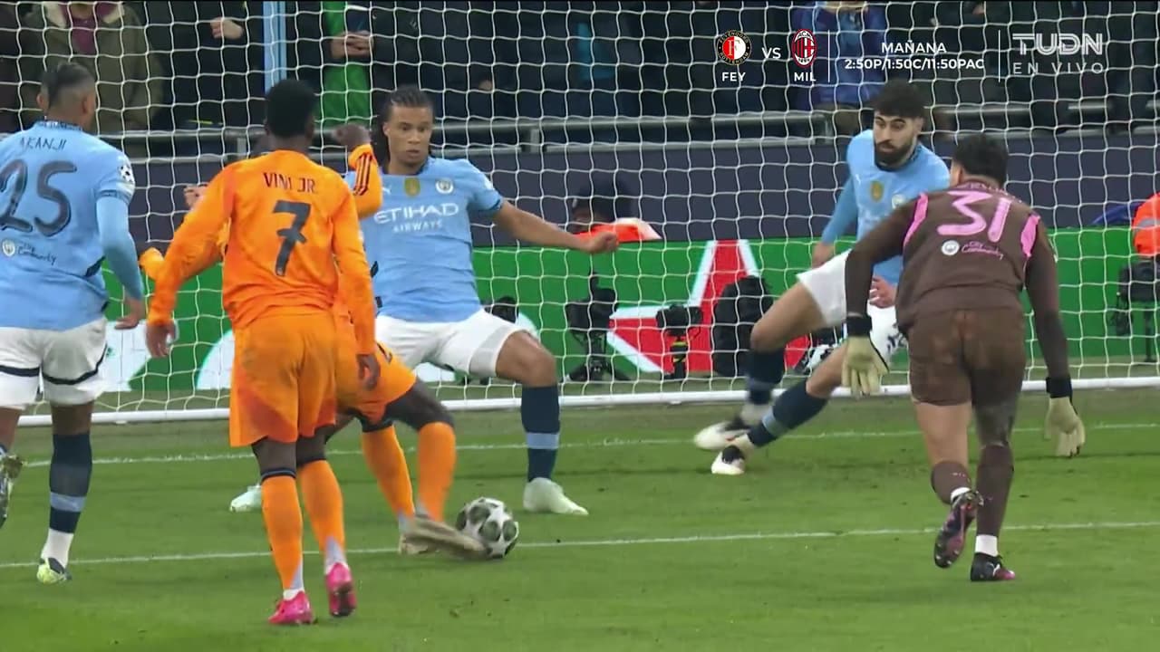 ¡Insólita falla de Mendy! Real Madrid se pierde el primero