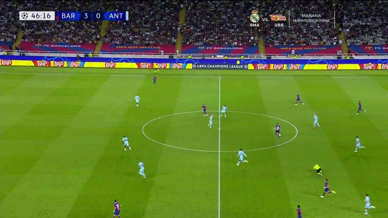 ¡TIRO ATAJADO! disparo por Ilkay Gündogan.