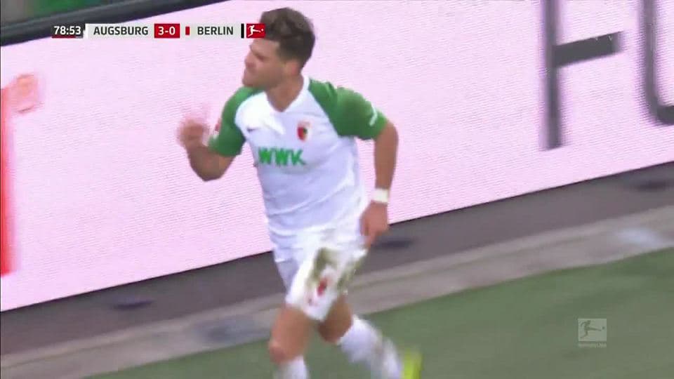¡GOOOL! Florian Niederlechner anota para FC Augsburg