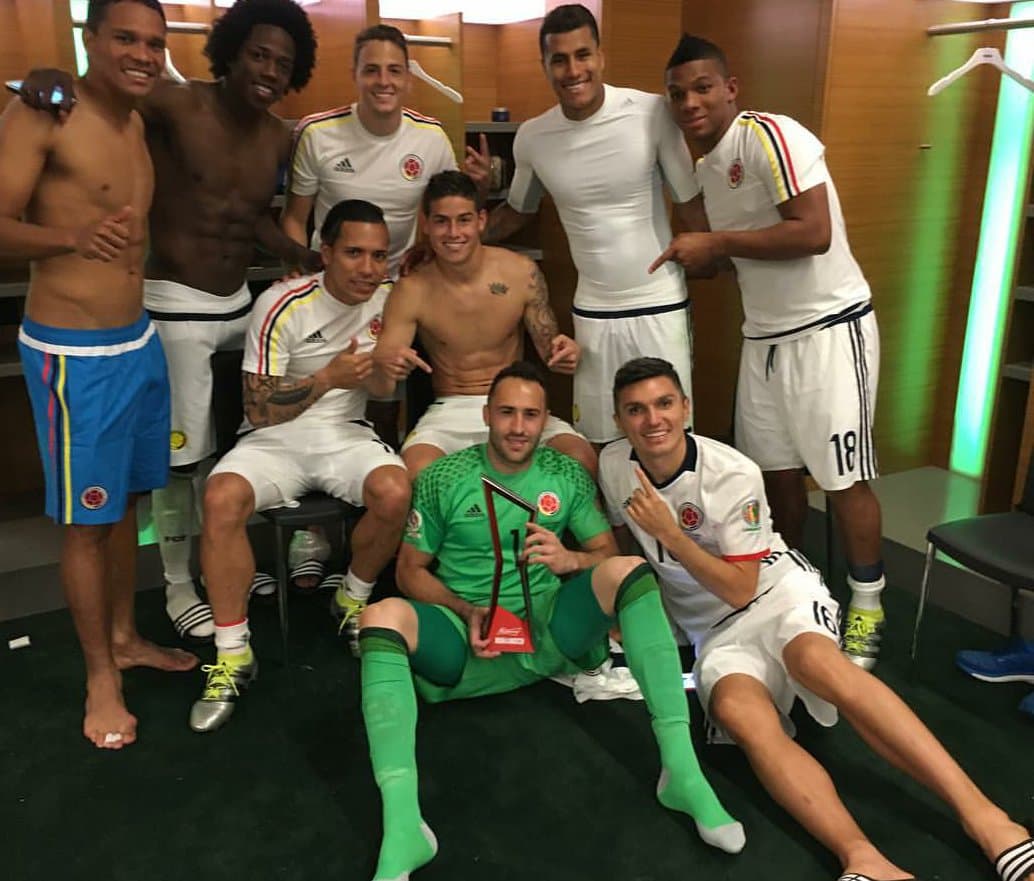La foto de Colombia en el vestuario tras derrotar a Perú.