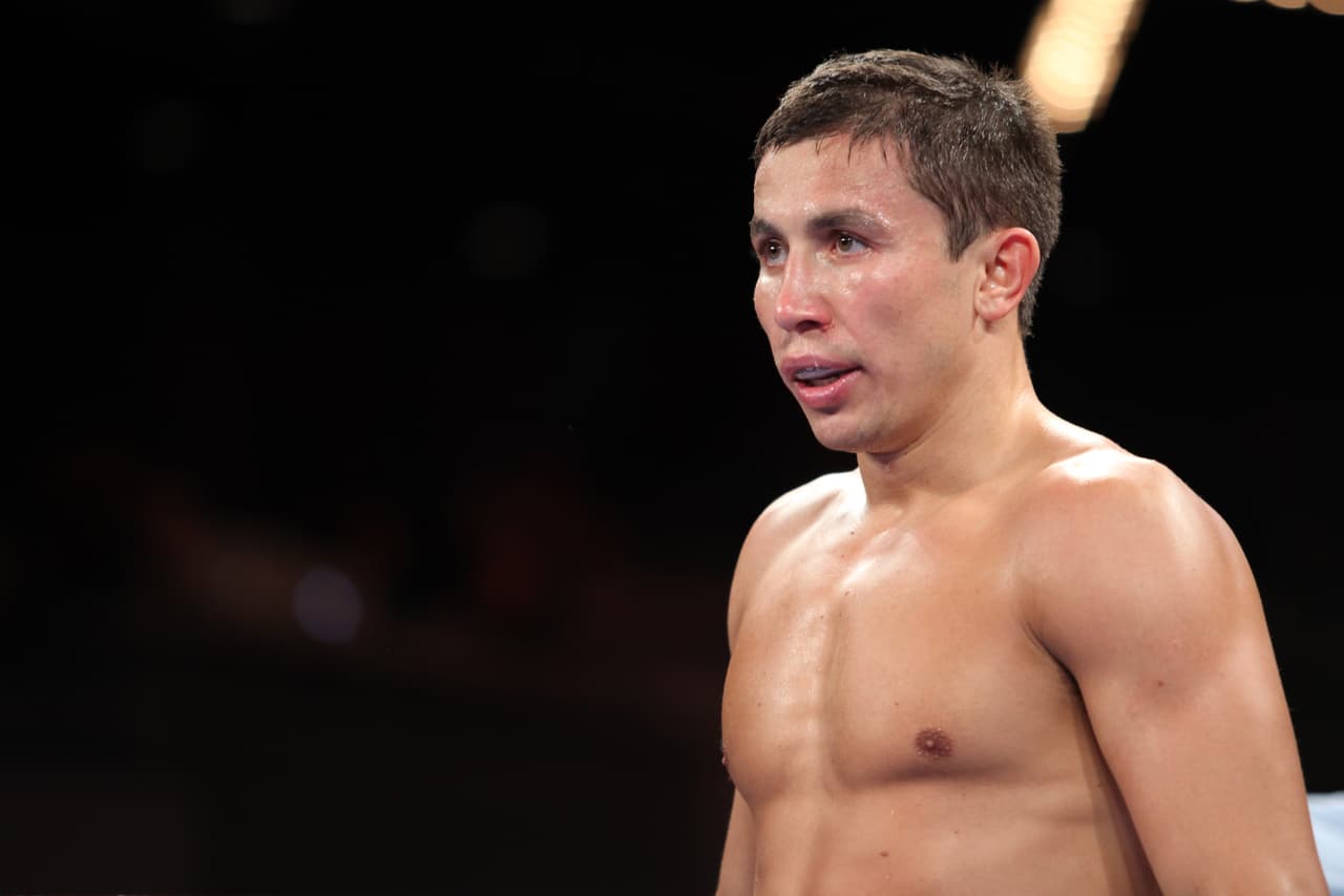 Sus dos hermanos, Sergey y Vadin, impulsaron al talentoso pugilista en su carrera profesional. Ambos perdieron la vida en combate militar antes de que ‘GGG’ cumpliera los 13 años.