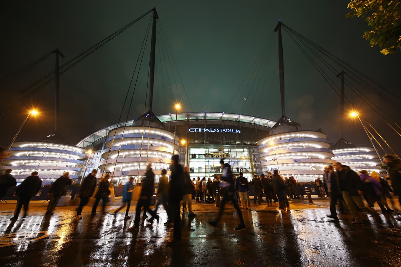 Pelea entre fans de Sevilla y City