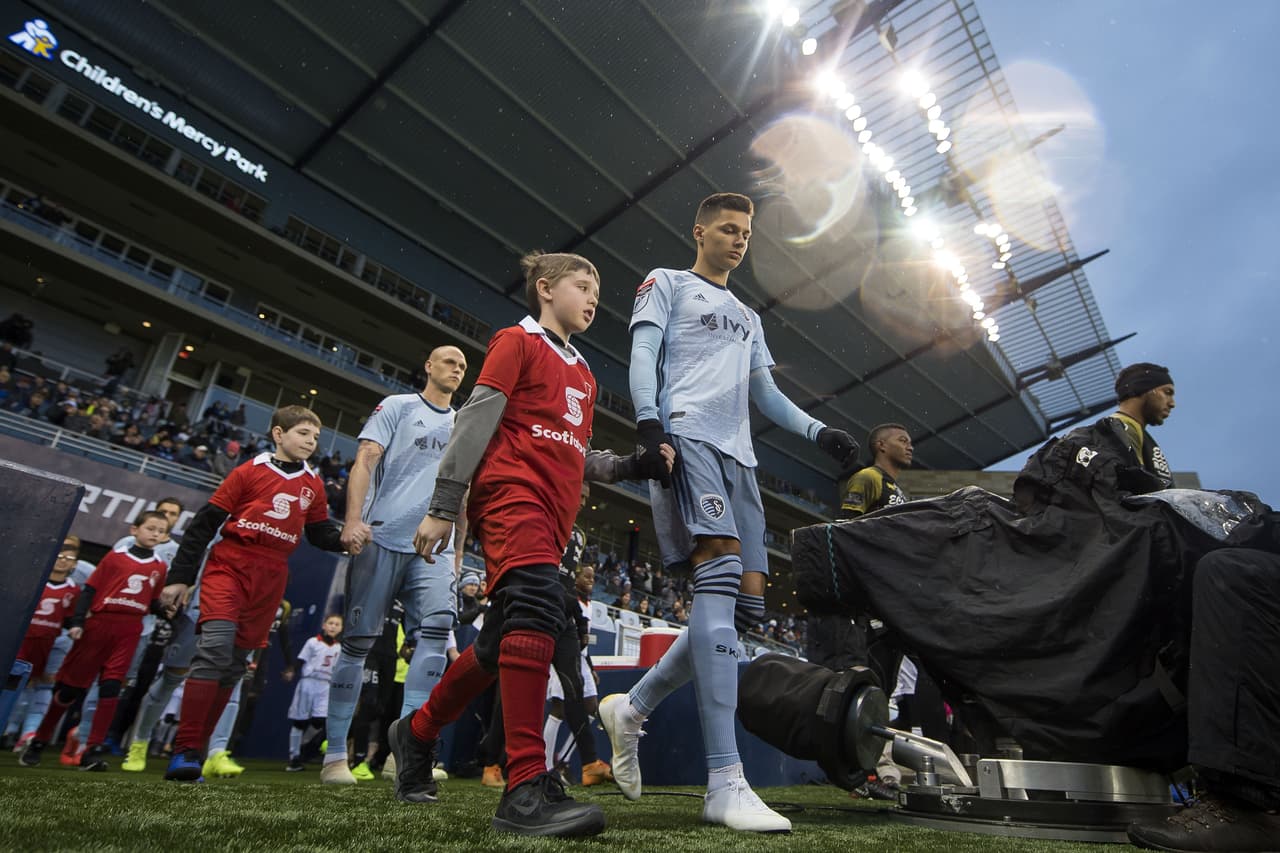 El Sporting Kansas City recibía al Club Independiente La Chorrera por la Vuelta de los Cuartos de Final de la Concacaf Champions League 2019 en el Estadio Children Mercy Park en Kansas City, Kansas.