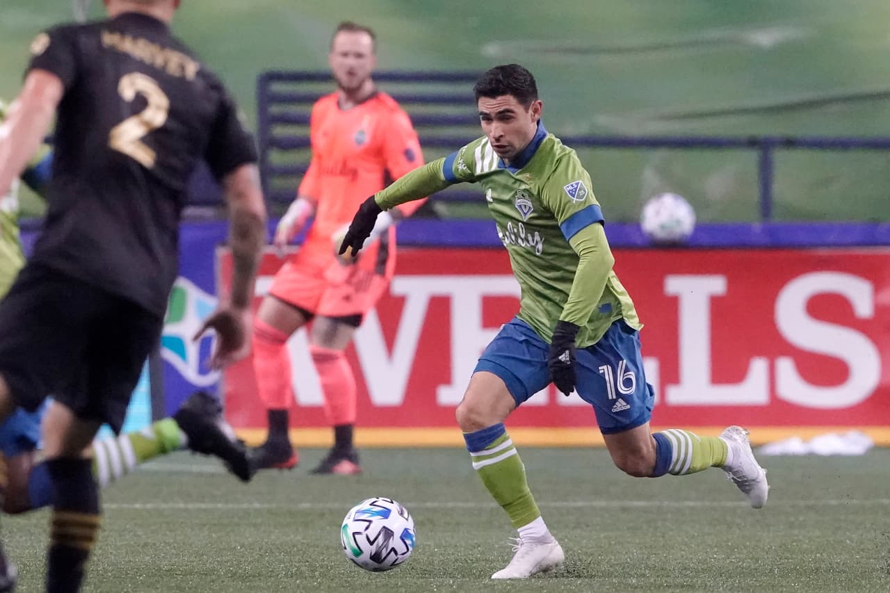 Con goles de Nicolás Lodeiro, Raúl Ruidíaz Jordan Morris, los Seattle Sounders vuelven a sacar al LAFC de los Playoffs al vencer 3-1 al cuadro angelino.