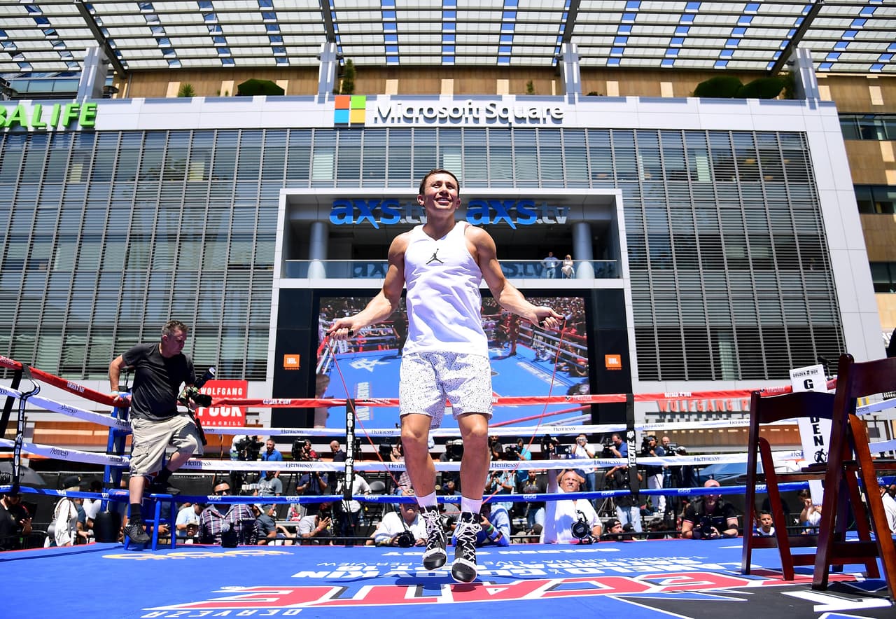 Golovkin tiene en su preparación el conocimiento del estilo ruso, caracterizado por la disciplina, y el mexicano, mucho más agresivo.