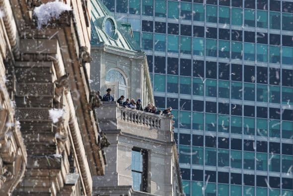 La 'gran manzana' vibró como en las grandes ocasiones con la lluvia de papelitos característica de estos desfiles.