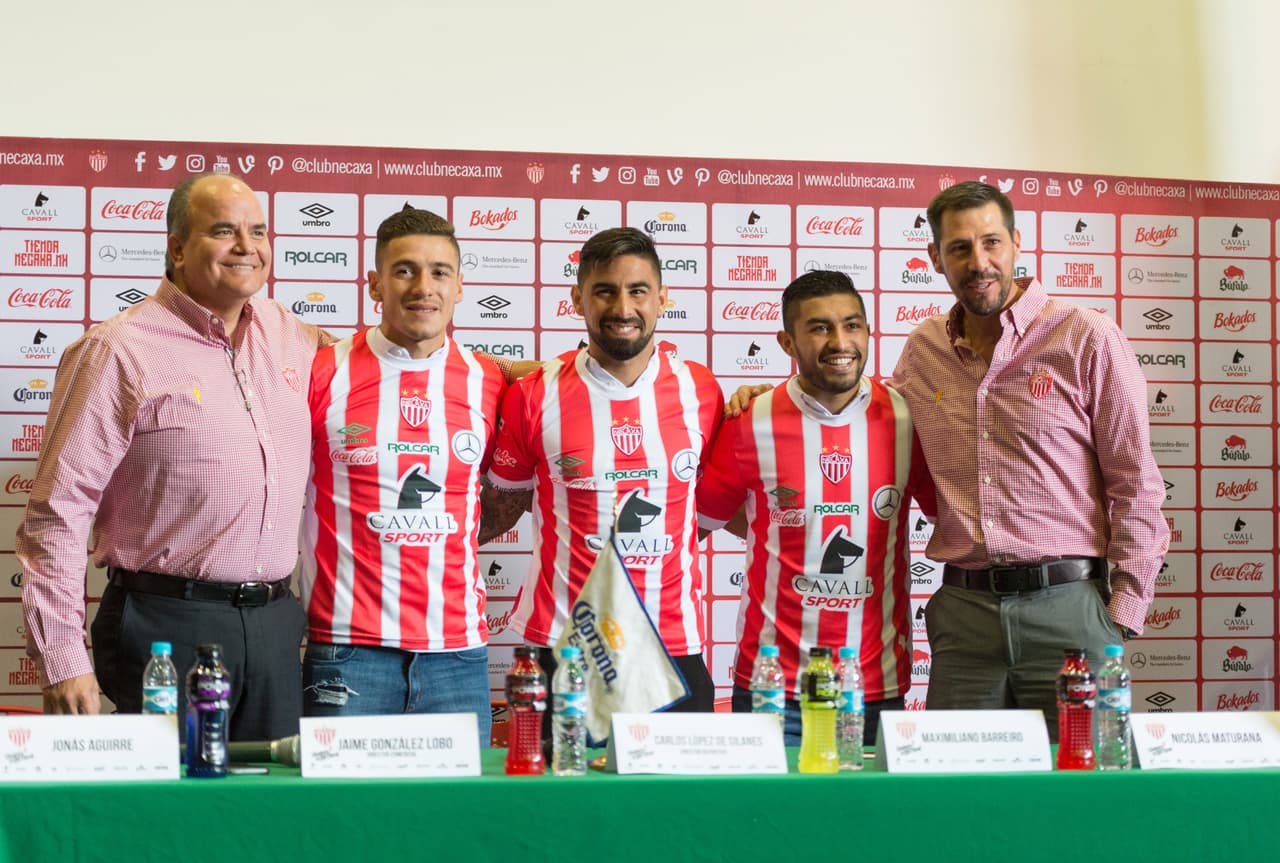 La directiva necaxista estropeó la buena imagen de las semifinales del Apertura 2016. Se valieron de la regla 11/8 para llenar al equipo de extranjeros escasamente utilizados como el chileno Maturana y el uruguayo MacEachen.