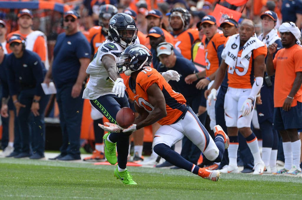 Otro con una gran actuación fue Emmanuel Sanders (10) quien atrapó 10 pases para la causa de Denver, con un touchdown y 135 yardas.