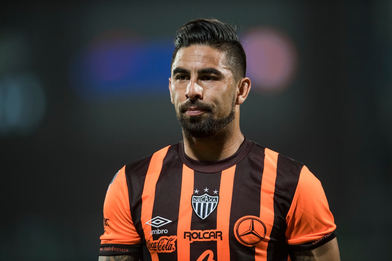 Baja: Maximiliano Barreiro (Independiente del Valle de Ecuador).