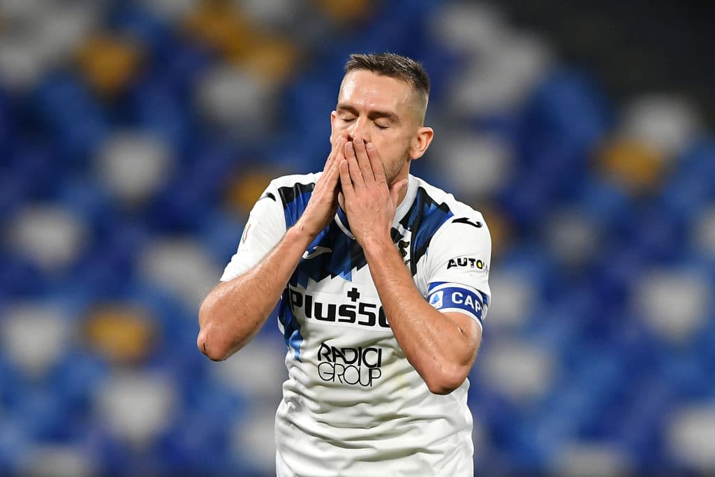 En el Diego Armando Maradona, Hirving ‘Chucky’ Lozano inició el cotejo y salió al 82’. El juego de ida se disputará en el Atleti Azzurri el próximo 10 de febrero.