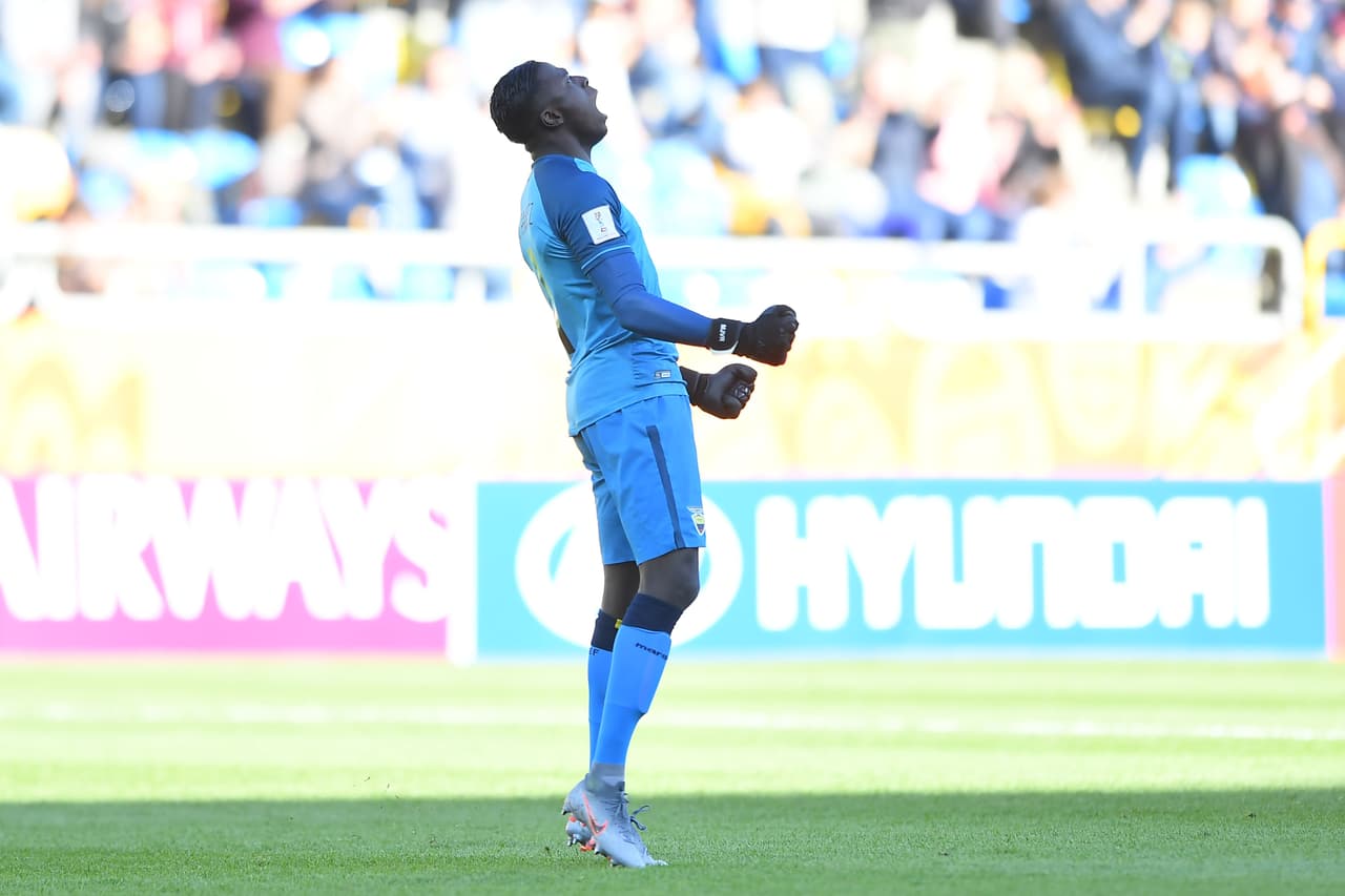 Hasta Moisés Ramírez, en el otro arco, festejaba la anotación. Fue en una gran jugada de Gustavo Vallecilla por la banda izquierda.