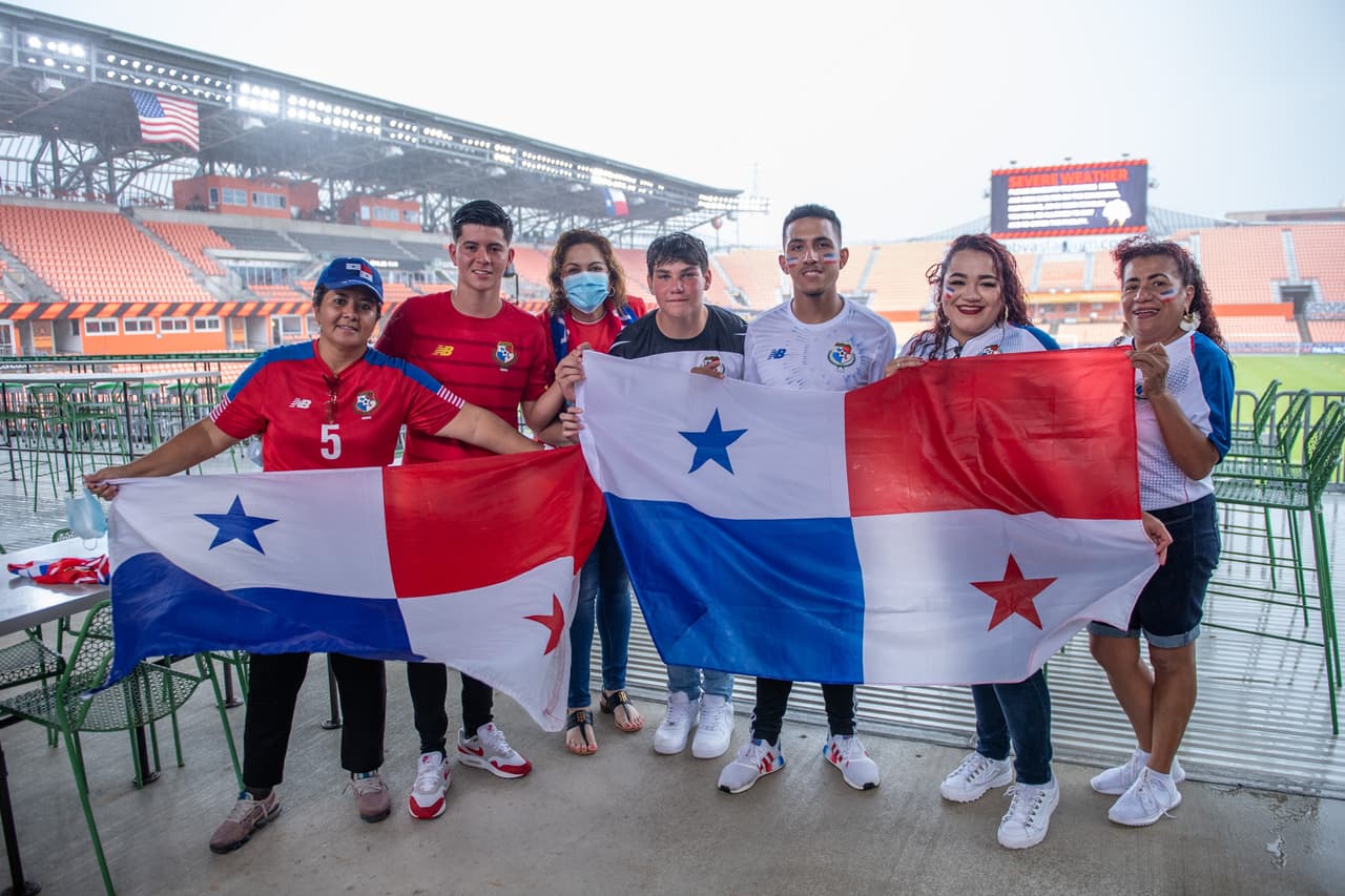 Al igual que la afición panameña...
