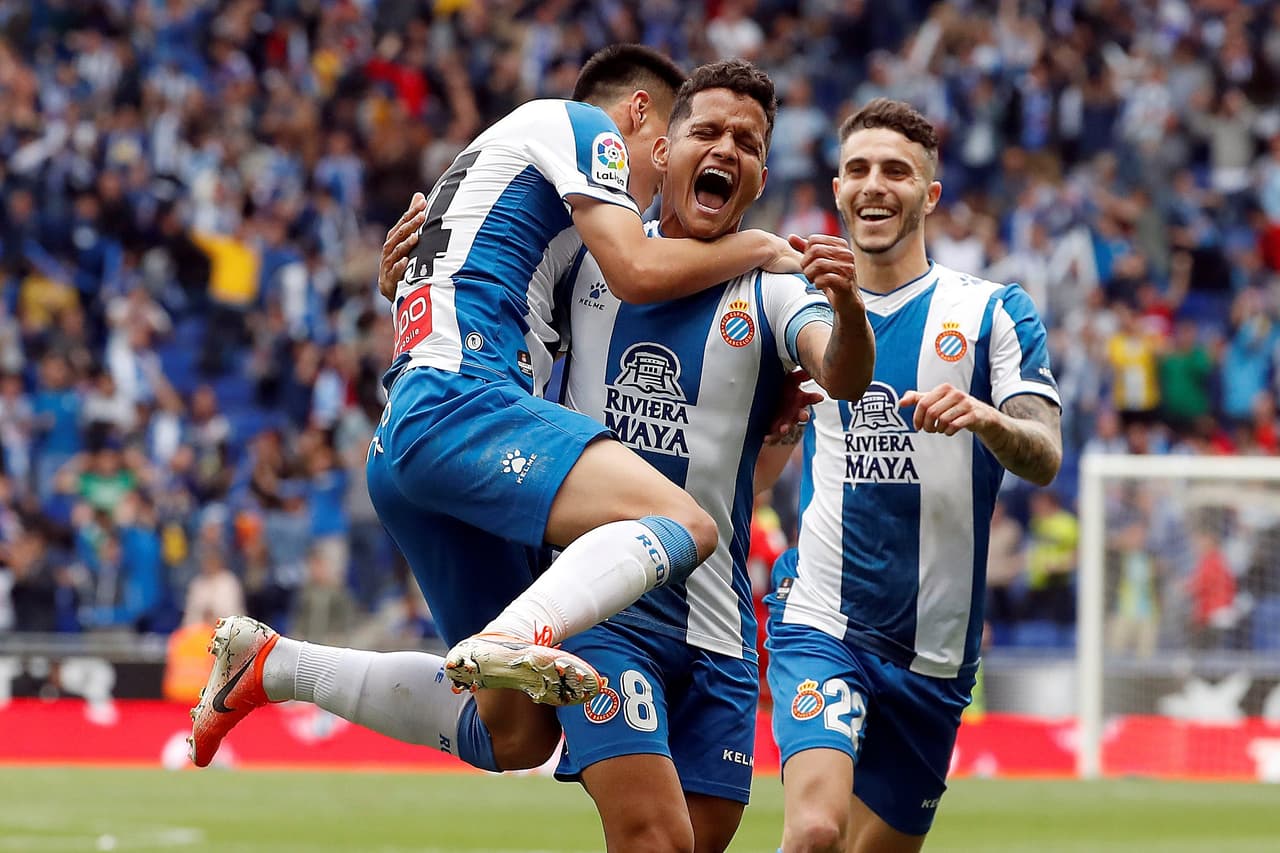 La euforia se tomó al Espanyol, vencedor 2-0 contra Real Sociedad, donde fue titular el mexicano Héctor Moreno. Así le arrebató el cupo a Europa League en la última jornada de la Liga de España.
