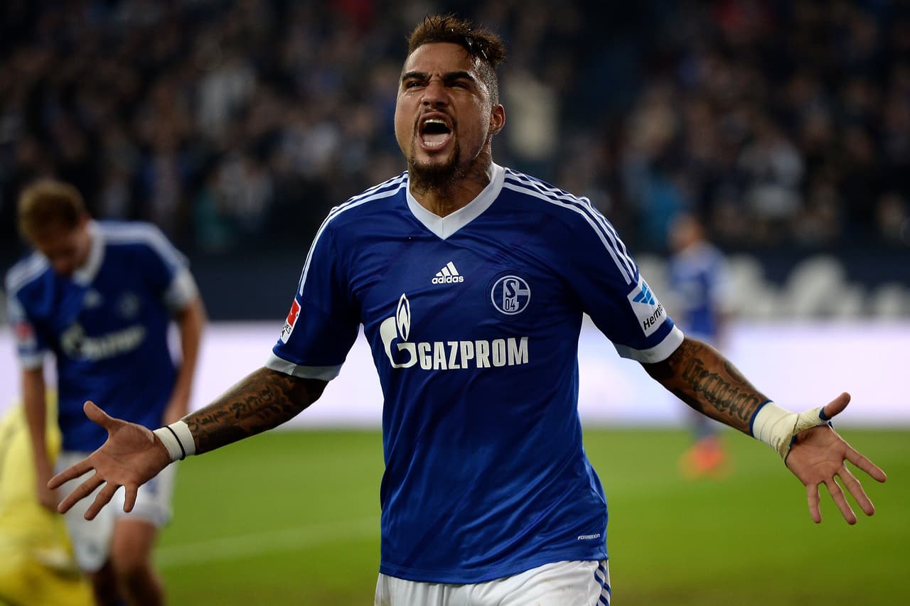 Y un ejemplo para no repetir: el ghanés Kevin Prince Boateng fue visto fumando y con una cerveza previo a un control antidopaje cuando jugaba con Schalke 04.