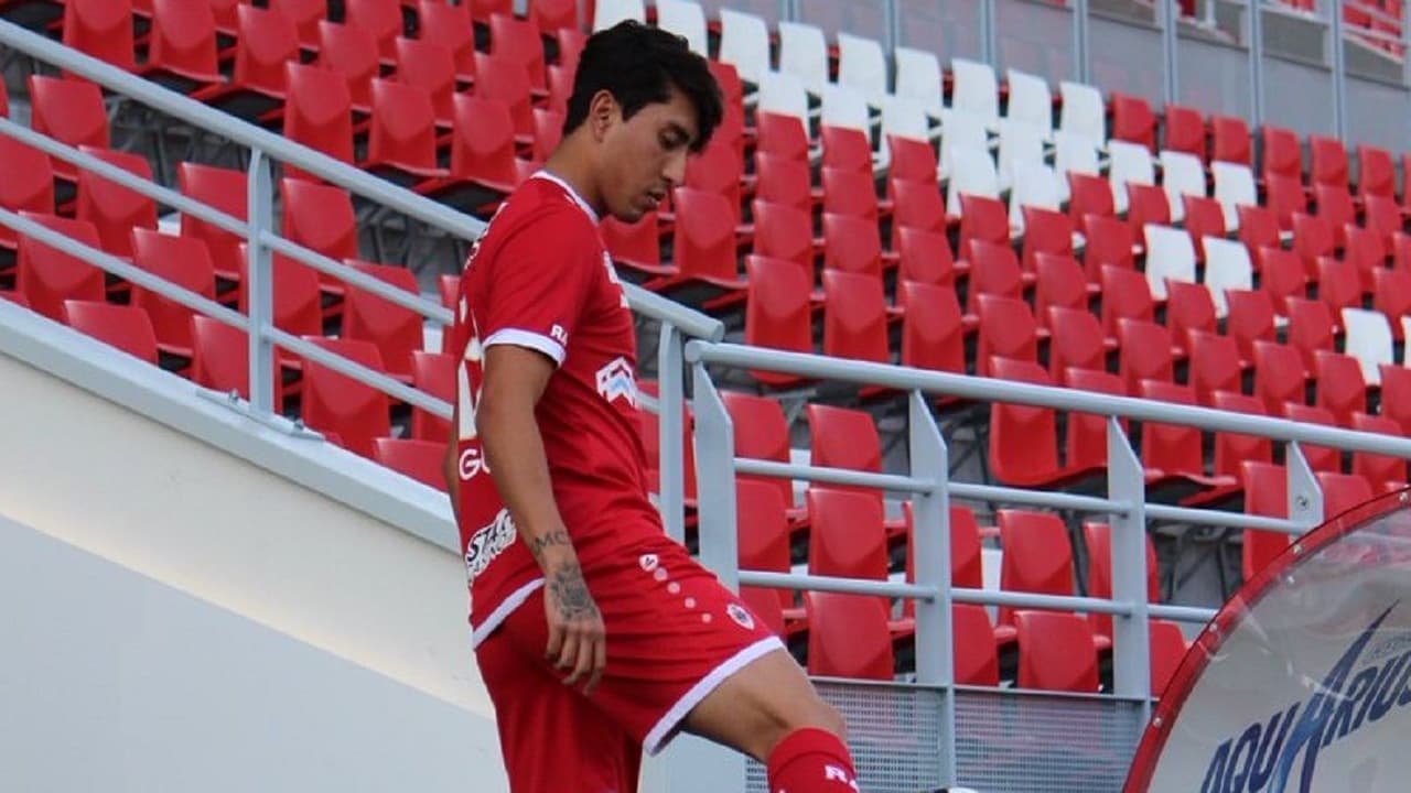 Omar Govea: su debut con expulsión le ha costado regresar con el Royal Antwerp. Su sanción ya se cumplió, pero el mediocampista sigue sin jugar. Este domingo reciben al Gent por la Liga de Bélgica.