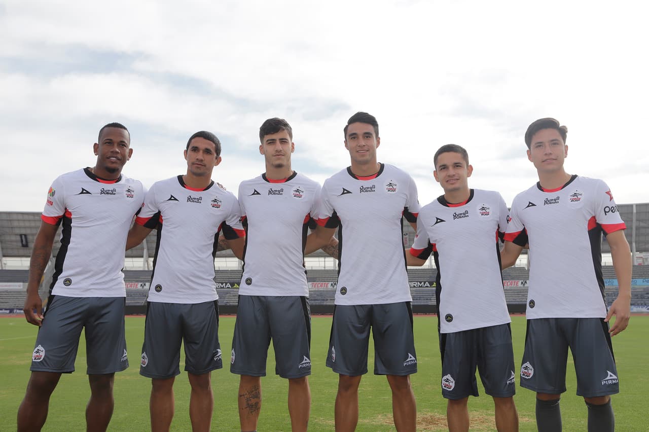 Edson Torres, Rafael Durán, Óscar Macías y los extranjeros Beto da Silva, Leiton Jiménez y Gustavo Velázquez buscarán aportar este semestre en Lobos BUAP para mantenerse en la Liga MX.