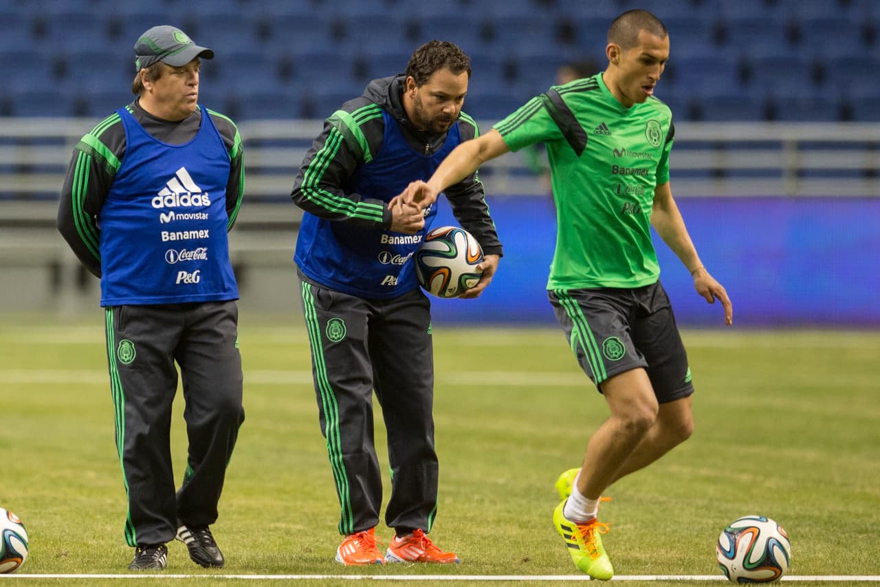 El ‘Piojo’ ha aprendido mucho en su trayectoria e incluso fue director de México en el pasado Mundial de Brasil-2014. Su salida no se presentó por mala gestión sino por situaciones más personales.