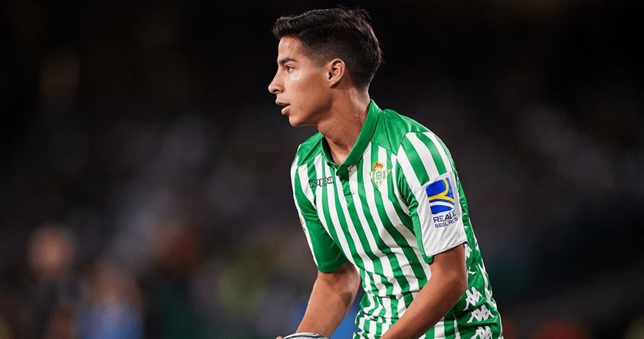 Diego Lainez, dentro de las 50 promesas en Europa a seguir en 2020