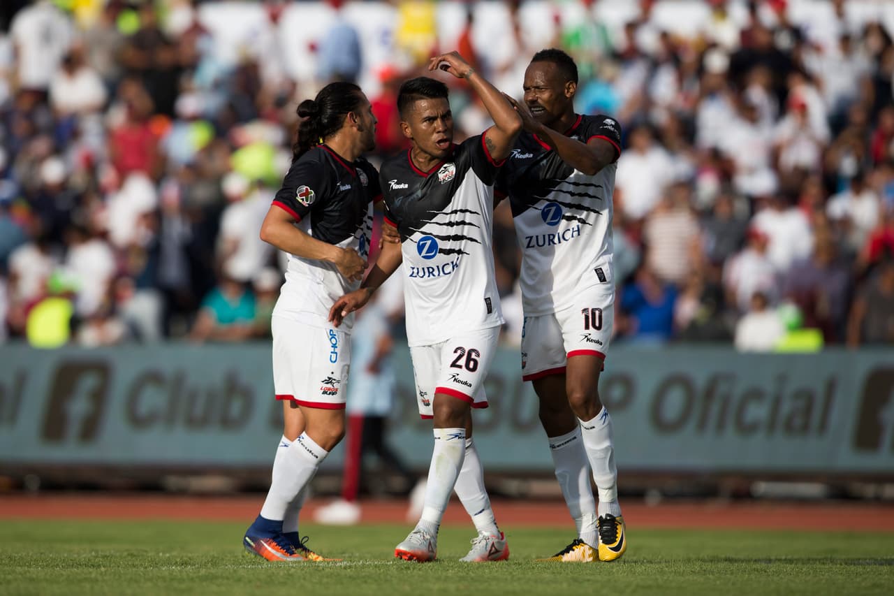 Y también comenzó el auge de Lobos. En la jornada tres ante el Pachuca, la asistencia fue de ocho mil 67 aficionados.