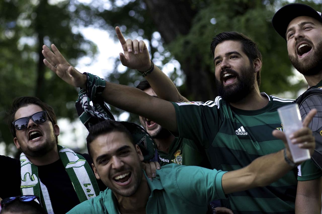 Betis condenó al Sporting con dos errores