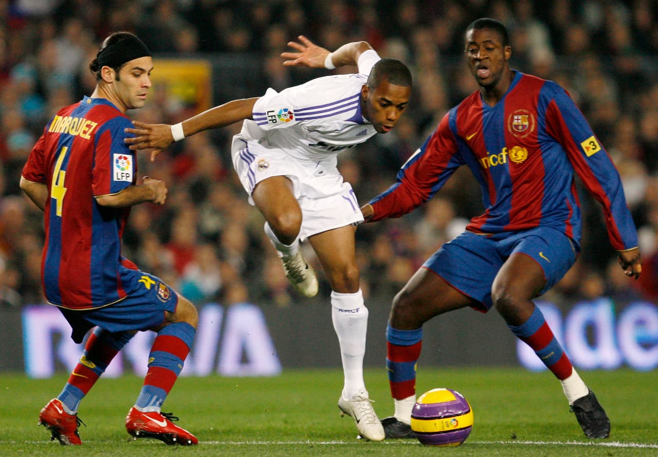 El 23 de diciembre de 2007 se jugó el último partido entre Barcelona y Real Madrid sin Lionel Messi y Cristiano Ronaldo, pero sí estuvieron los mexicanos Rafael Márquez todo el partido y Giovani Dos Santos.