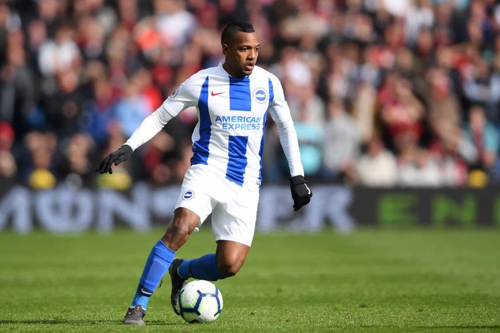El colombiano José Izquierdo del Brighton and Hove Albion percibió un sueldo anual de 3,041,286 USD