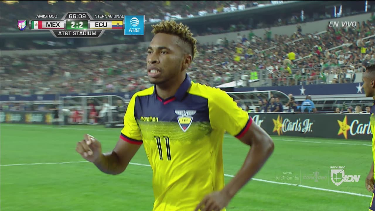 Ecuador puso el 2-2 gracias a este gran remate de Preciado