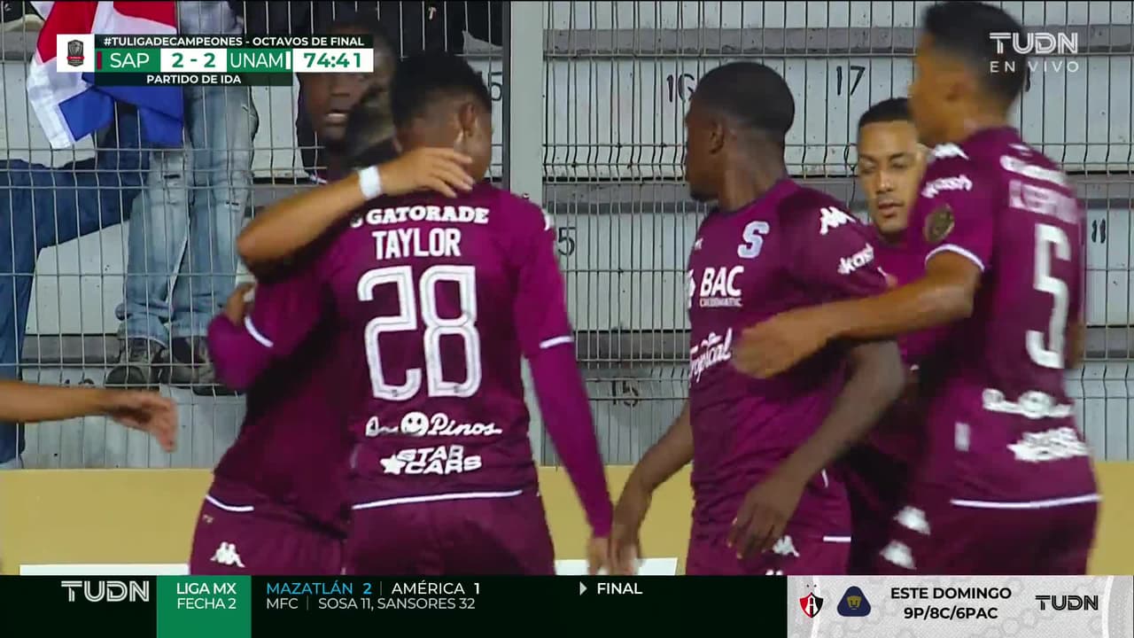 ¡TIRO ATAJADO! disparo por Víctor Medina.