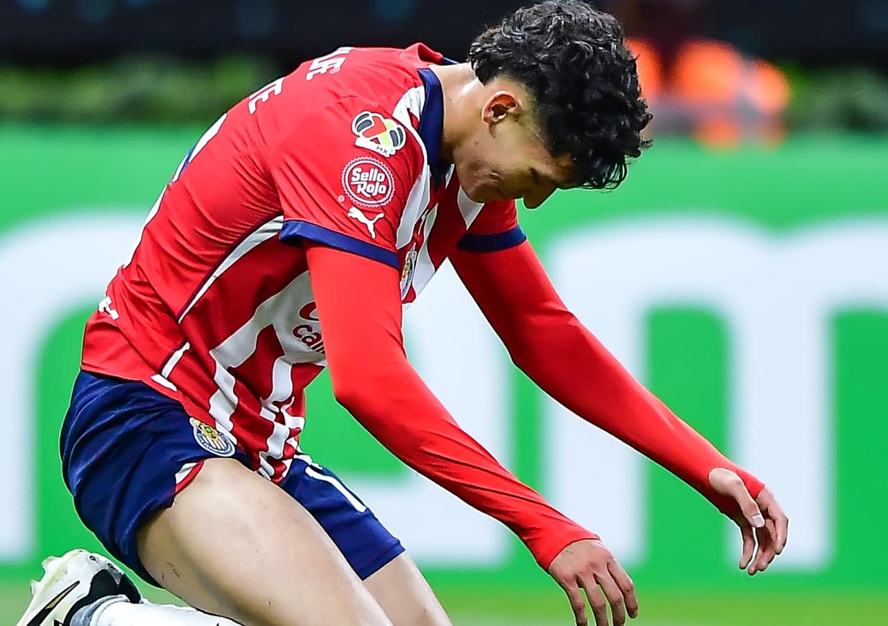 ¡Chivas mal y de malas! Chiquete y Guzmán serán bajas en Clásico de Liga MX